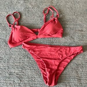 Roxy bathing suit set